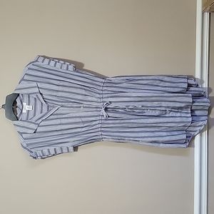 Button up dress with pockets